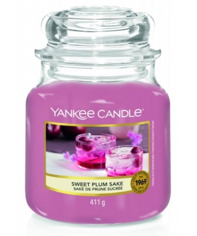Yankee Candle - Sweet Plum Sake - Świeca Zapachowa Średnia